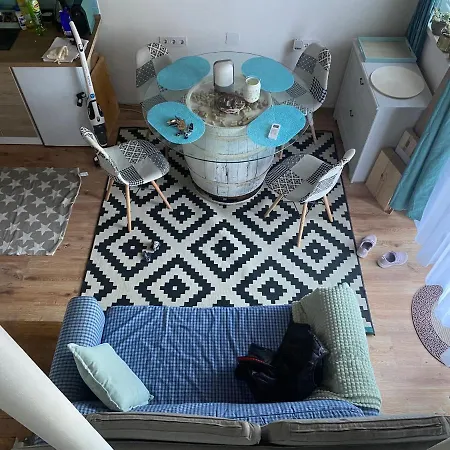 Apartment Manland Pincelak